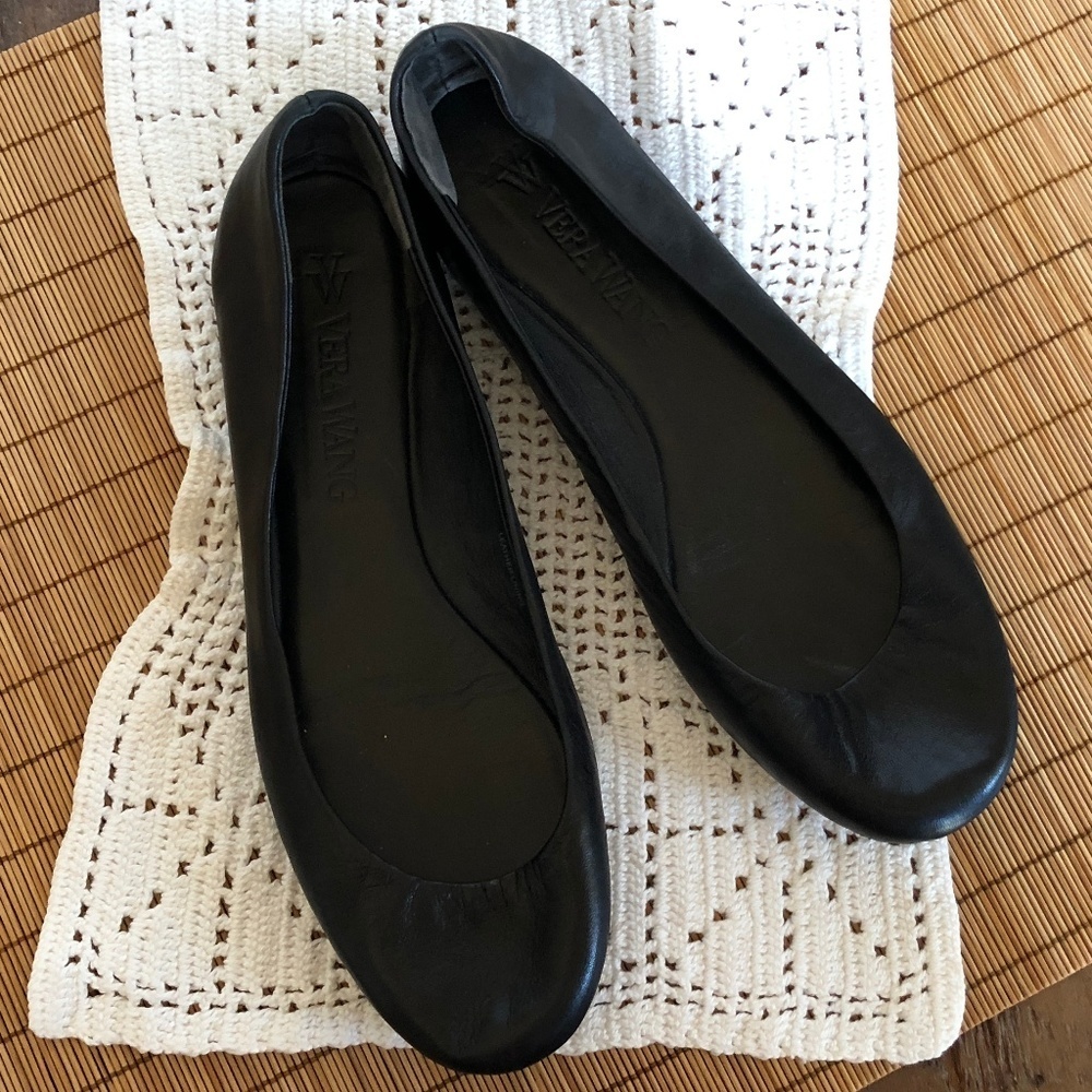 Vera Wang Black Leather Ballet Flats Shoes 6M